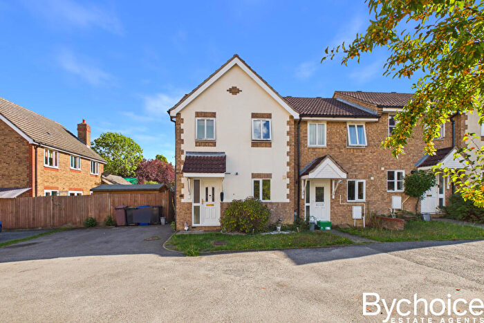 3 Bedroom Terraced House For Sale In Henderson Close, Haverhill, Suffolk, CB9