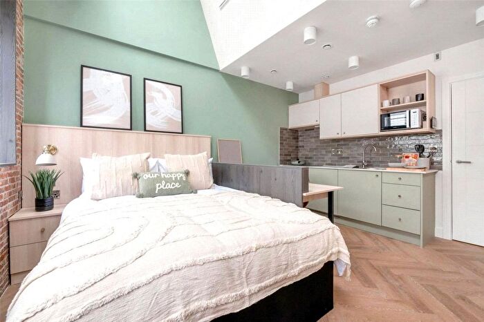 Studio To Rent In Millstone Lane, Leicester, LE1