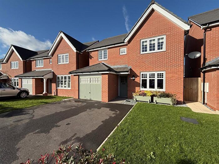 4 Bedroom Detached House For Sale In Lewis Way, Congleton, CW12