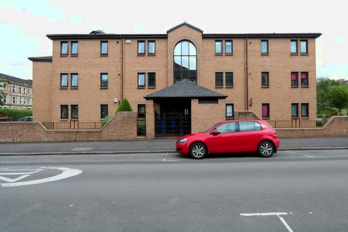 2 Bedroom Flat To Rent In Burgh Hall Street, Glasgow, G11