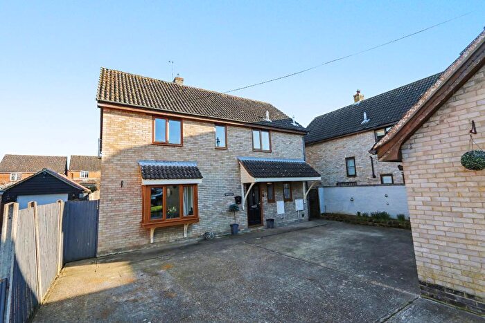 5 Bedroom Detached House For Sale In High Street, Meppershall, Shefford, SG17