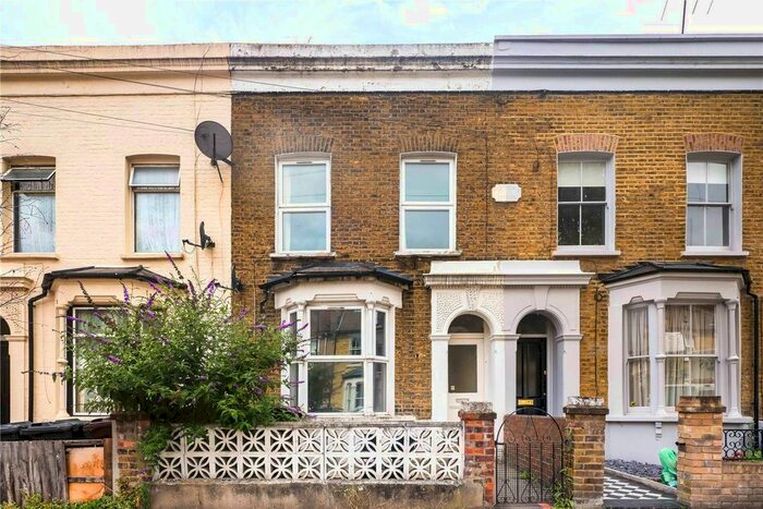 4 Bedroom Detached House To Rent In Glyn Road, Clapton, London, E5
