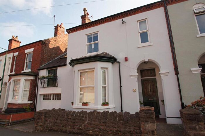 3 Bedroom Semi Detached House For Sale In Corby Road, NG3