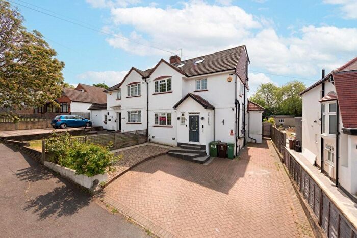 4 Bedroom Semi Detached House For Sale In Rose Hill Park West, Sutton, SM1