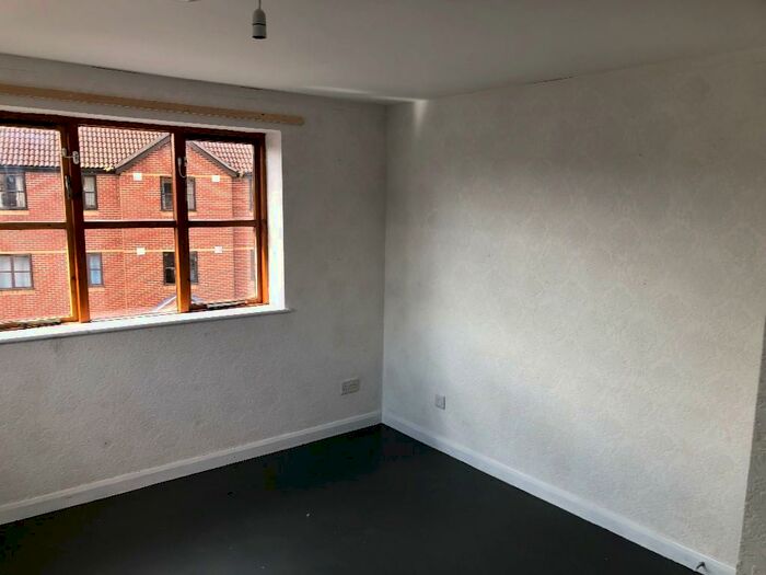 1 Bedroom Flat To Rent In Union Street, Grantham, Lincolnshire, NG31