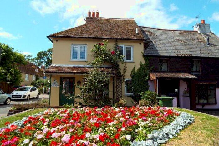 2 Bedroom Property To Rent In Rose Villas, Romney Marsh, TN29