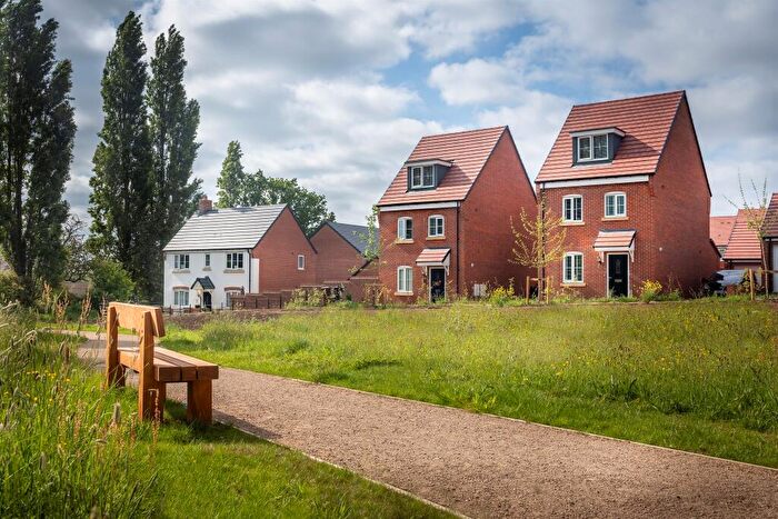 4 Bedroom Detached House For Sale In Shobnall Road, Burton-On-Trent, DE14