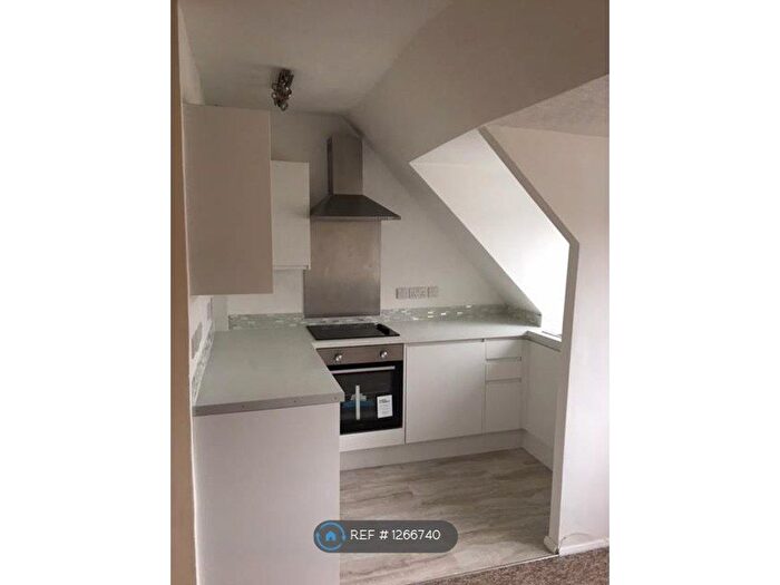 1 Bedroom Flat To Rent In Floyd Road, London, SE7