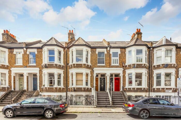 2 Bedroom Flat To Rent In Mirabel Road, London, SW6
