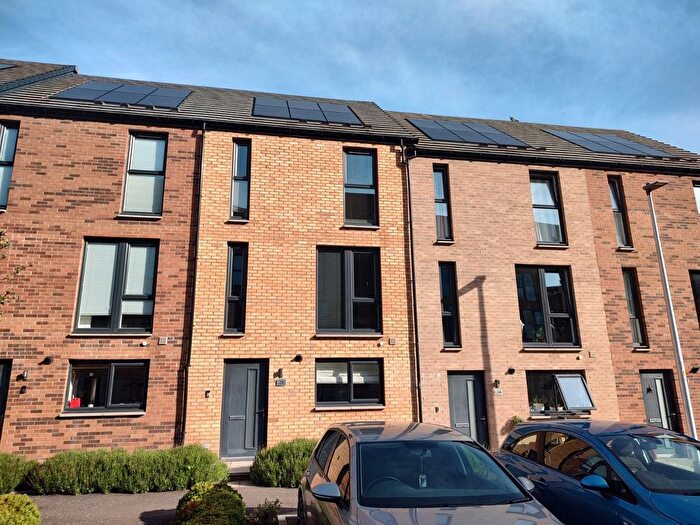 3 Bedroom Terraced House To Rent In Adamslaw Place, Edinburgh, EH15