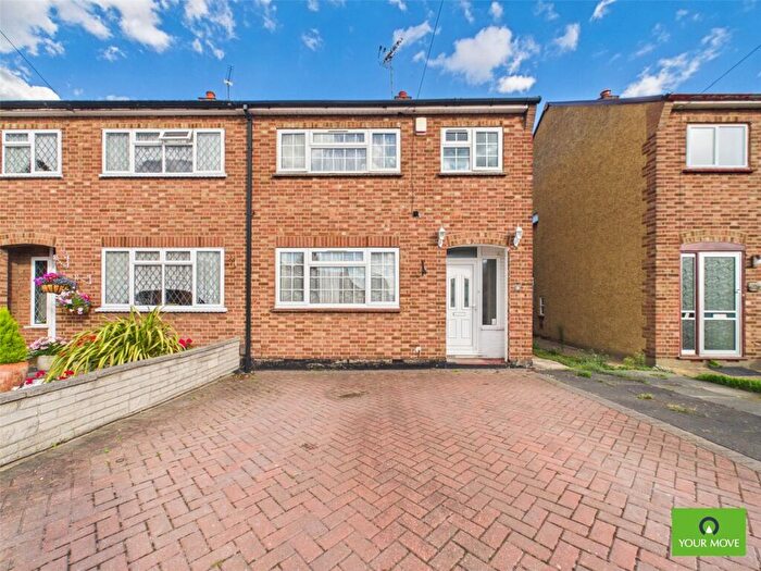 3 Bedroom Semi-Detached House For Sale In Margaret Close, Romford, RM2