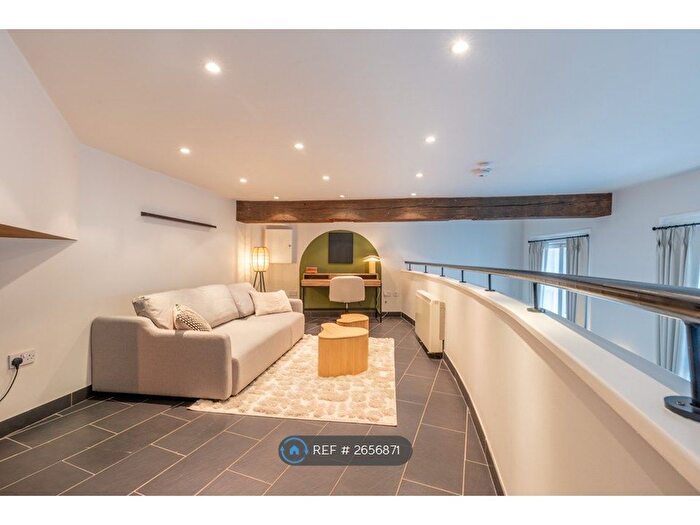 1 Bedroom Flat To Rent In Watergate Buildings, Newcastle Upon Tyne, NE1