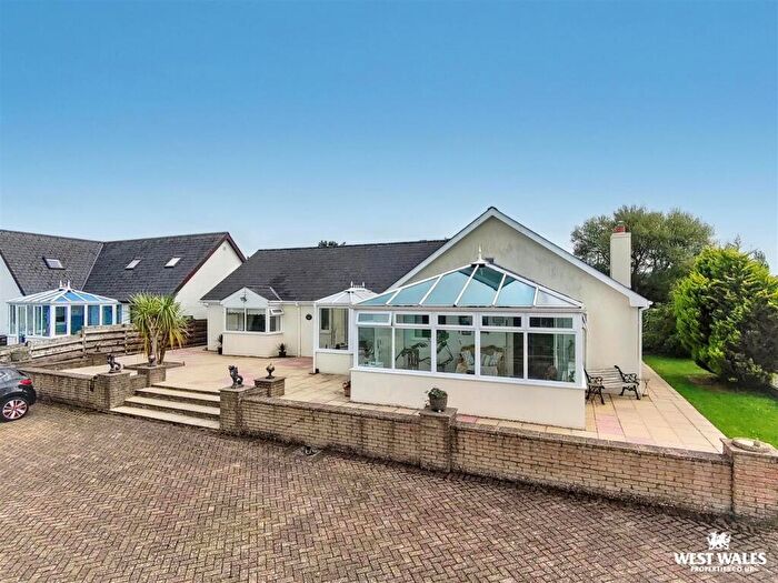 3 Bedroom Detached Bungalow For Sale In Brynhoffnant, Llandysul, SA44