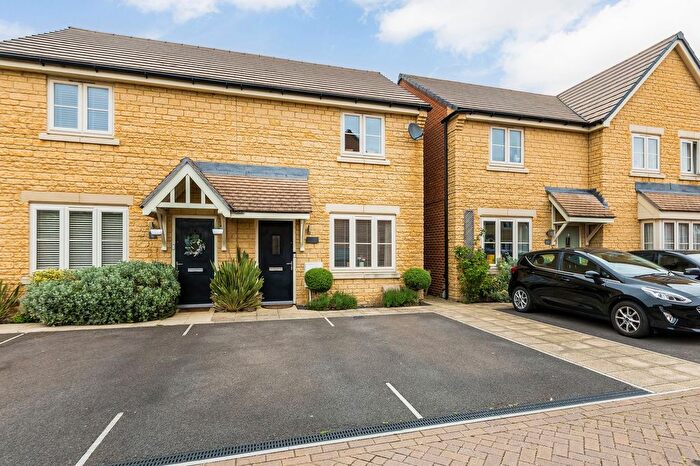 2 Bedroom Semi-Detached House For Sale In Aldiss Drive, Kingston Bagpuize, OX13