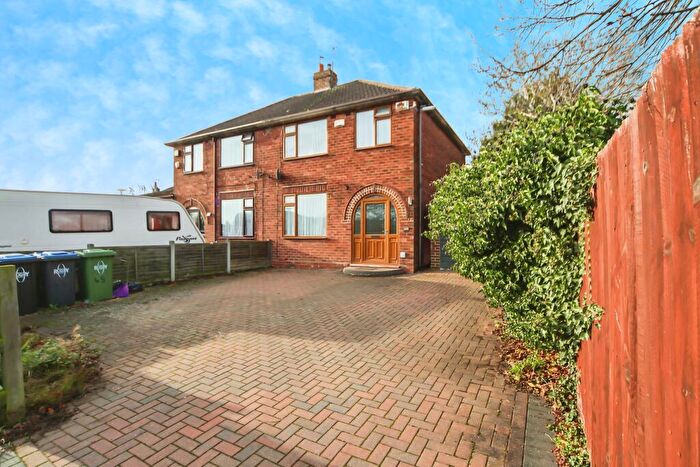 3 Bedroom Semi Detached House For Sale In School Street, Rugby, CV23