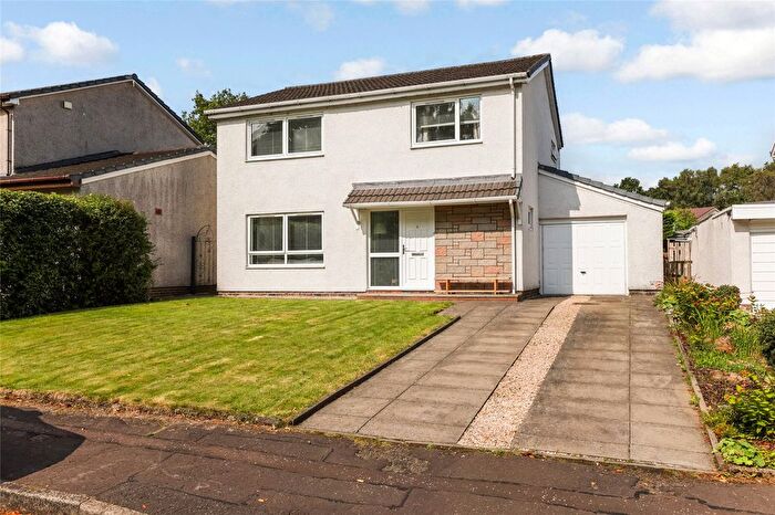 4 Bedroom Detached House For Sale In Munro Drive, Milton Of Campsie, Glasgow, East Dunbartonshire, G66