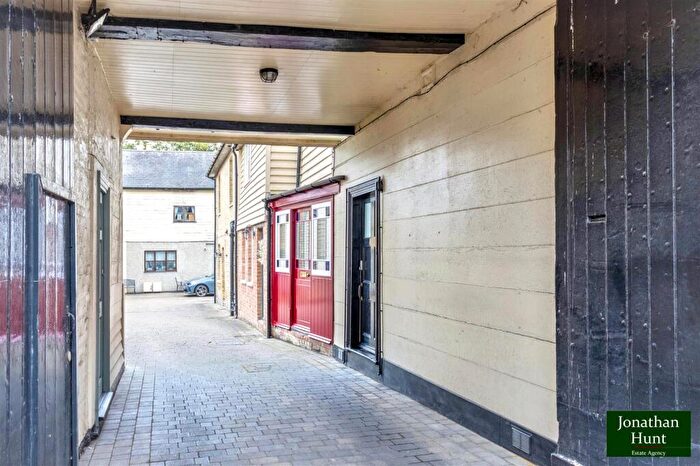 1 Bedroom Apartment For Sale In High Street, Buntingford, SG9