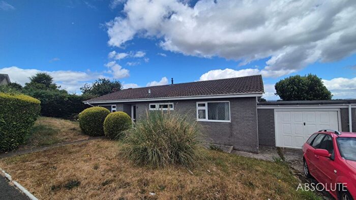 3 Bedroom Detached Bungalow For Sale In Summercourt Way, Brixham, TQ5