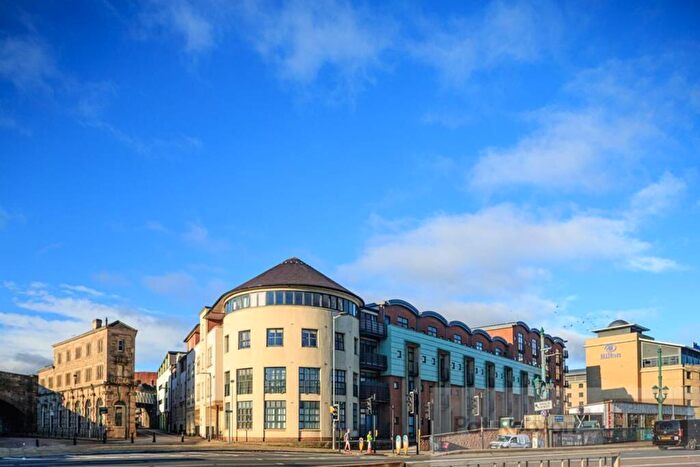 2 Bedroom Apartment For Sale In Curzon Place, Gateshead, NE8