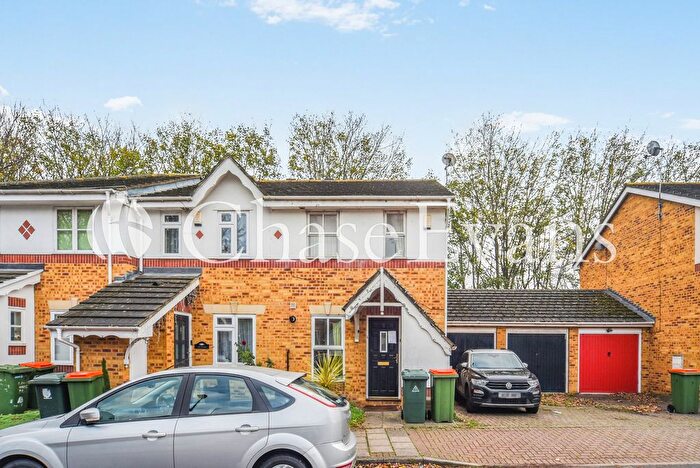 2 Bedroom Property For Sale In Richard House Drive, Newham, London, E16