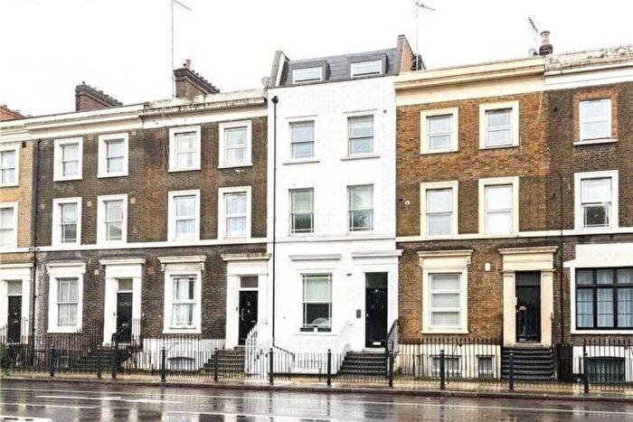 3 Bedroom Apartment For Sale In East India Dock Road, London, E14