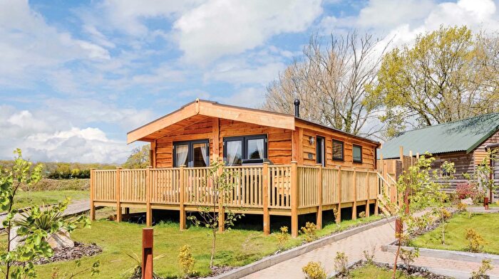 2 Bedroom Lodge For Sale In Owslebury, Winchester, SO21