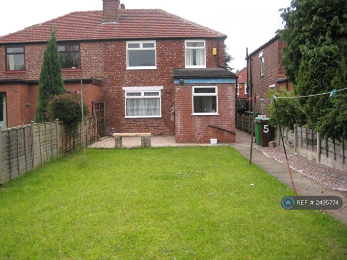 4 Bedroom Semi-Detached House To Rent In Fairholme Road, Manchester, M20