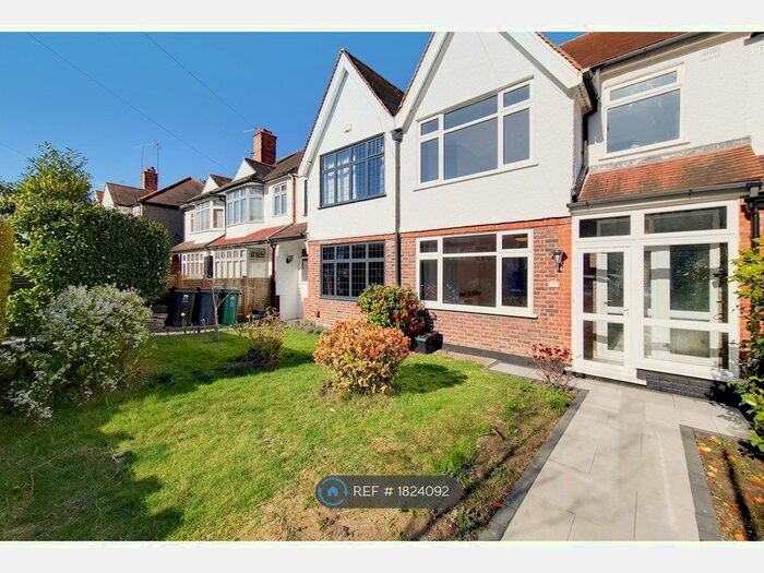 3 Bedroom Terraced House To Rent In Durham Road, Bromley, BR2