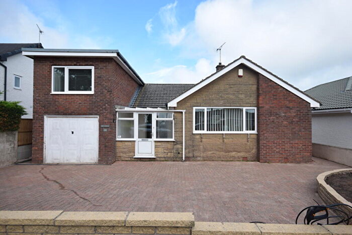 3 Bedroom Detached Bungalow For Sale In Keswick Avenue, Barrow-in-Furness, LA14
