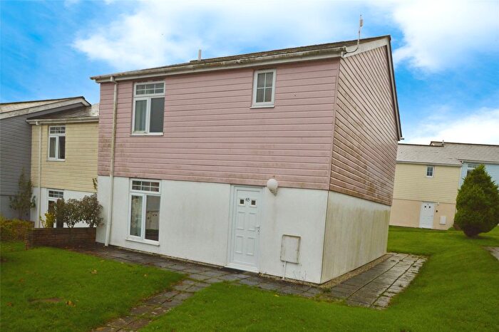 4 Bedroom End Of Terrace House For Sale In Newquay, Cornwall, TR8