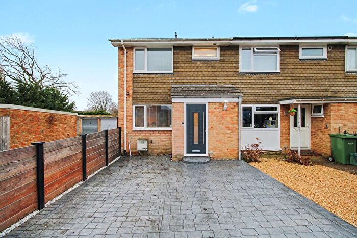 3 Bedroom End Terrace House For Sale In Town End Road, Faringdon, SN7