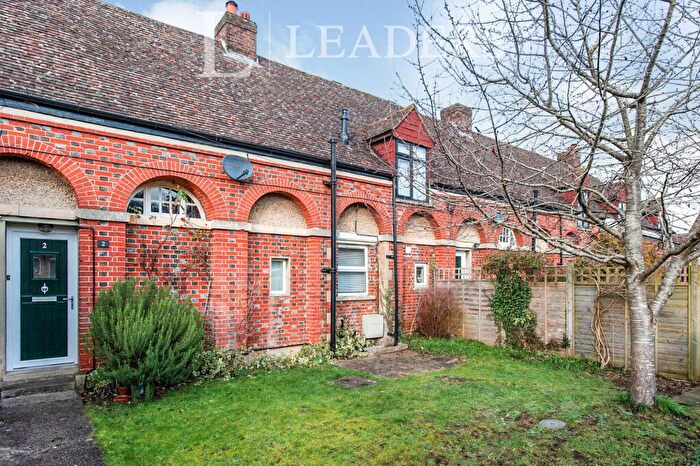 2 Bedroom House To Rent In Northford Close, Shrivenham, Swindon, SN6
