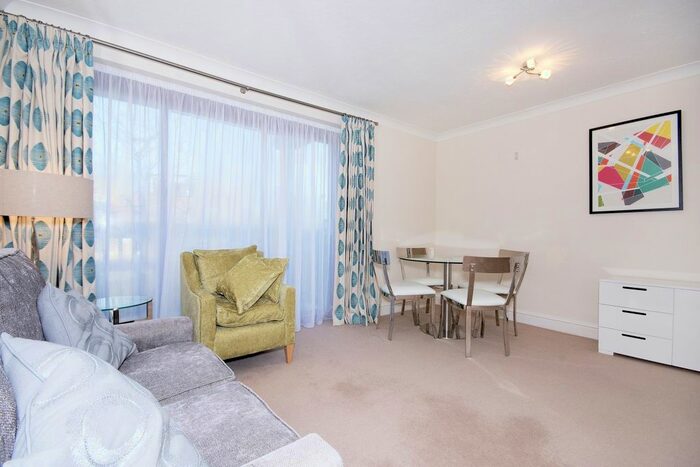 1 Bedroom Flat To Rent In Brook Street, Oxford, OX1