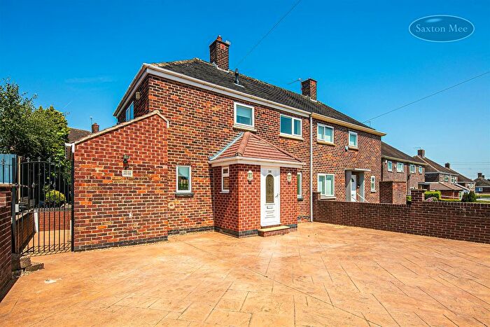 3 Bedroom Semi Detached House For Sale In Yew Lane, Sheffield, S5