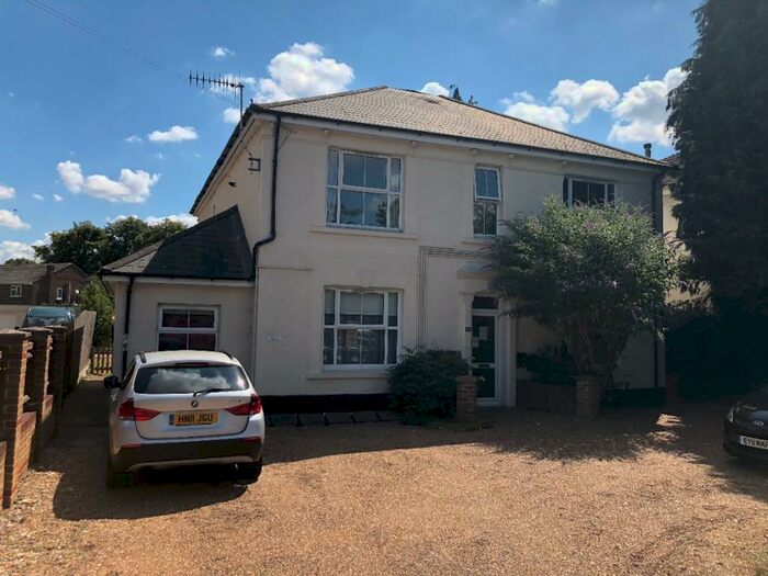 1 Bedroom Apartment To Rent In Brighton Road, Horley, RH6