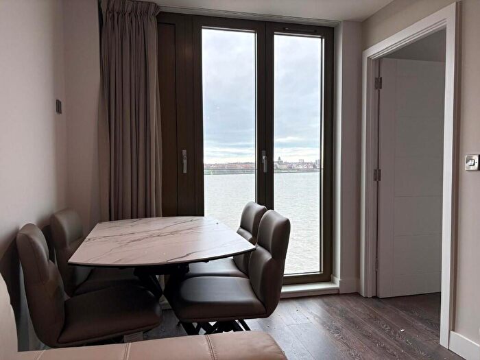 1 Bedroom Apartment To Rent In Triskelion Way, Liverpool, Merseyside, L3