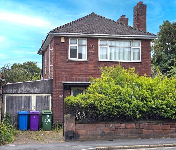 3 Bedroom Detached House For Sale In Walton Lane, Liverpool, L4