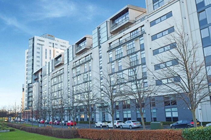 2 Bedroom Flat To Rent In Glasgow Harbour Terrace, Flat -, Glasgow Harbour, Glasgow, G11