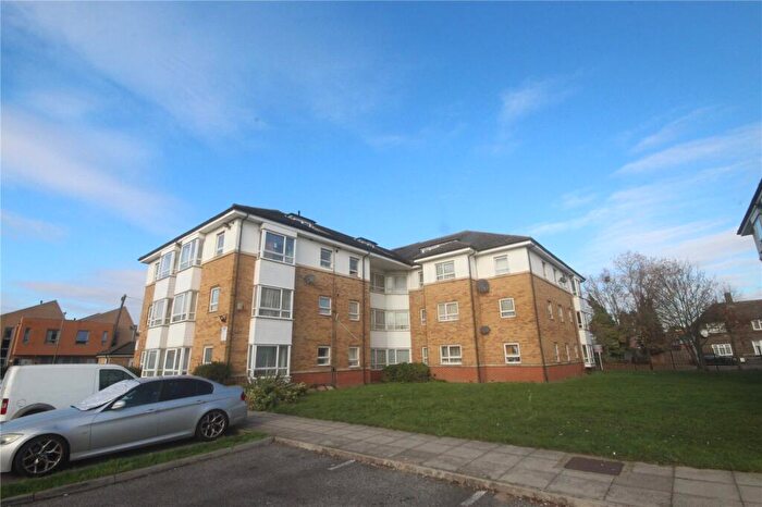 2 Bedroom Apartment To Rent In Castle Court, Dagenham, RM9