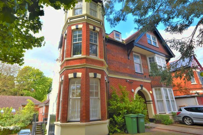 1 Bedroom Flat To Rent In Woodland Vale Road, St. Leonards-On-Sea, TN37