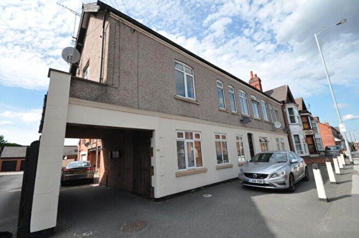 3 Bedroom Flat To Rent In Derby Street, Burton-On-Trent, Staffordshire, DE14