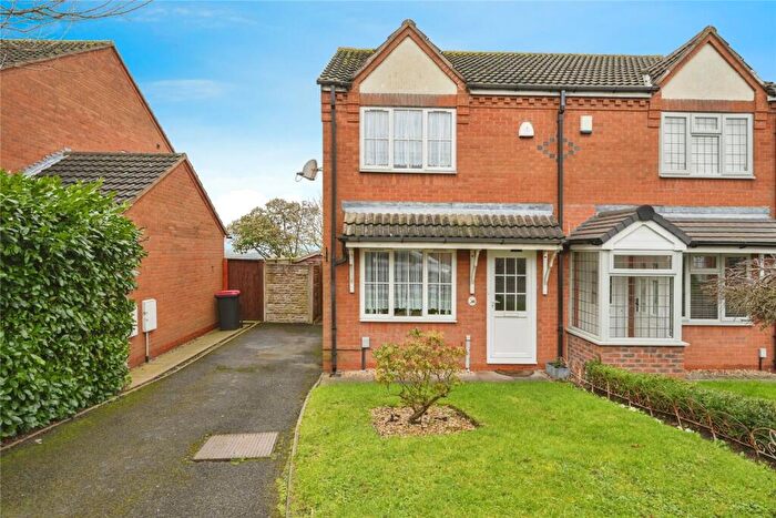 2 Bedroom Semi-Detached House For Sale In Birchwood Avenue, Dordon, Tamworth, Warwickshire, B78