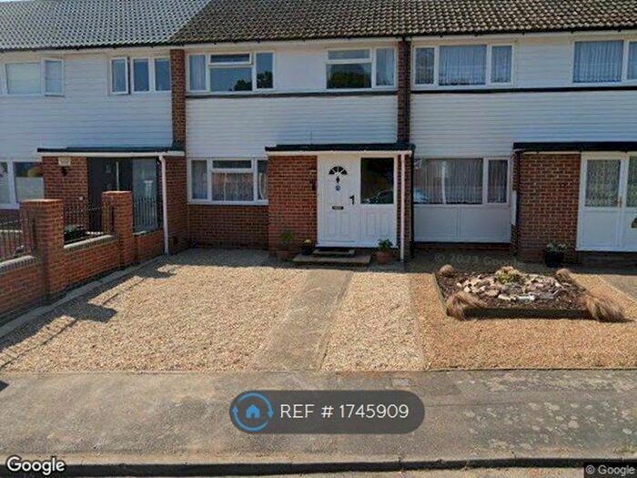 3 Bedroom Terraced House To Rent In Woodley, Woodley, RG5