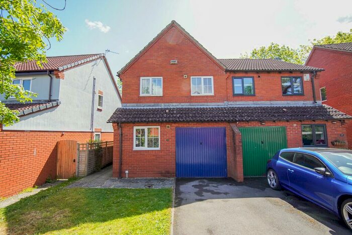 3 Bedroom Semi-Detached House To Rent In Oaktree Crescent, Bradley Stoke, Bristol, BS32