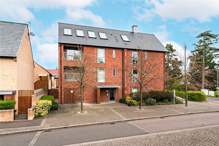 2 Bedroom Flat For Sale In Consort Avenue, Trumpington, Cambridge, CB2