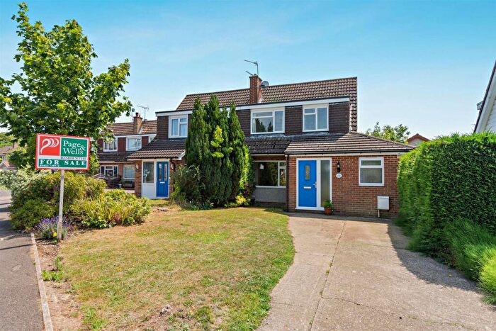4 Bedroom Semi Detached House For Sale In The Landway, Bearsted, Maidstone, ME14