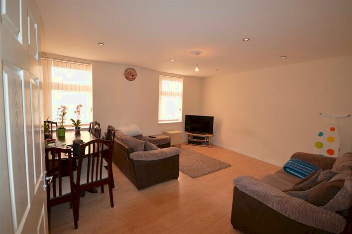 2 Bedroom Apartment To Rent In River Soar Living, Western Road, Leicester, LE3