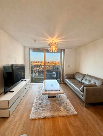 2 Bedroom Flat For Sale In Thurston Road, London, SE13
