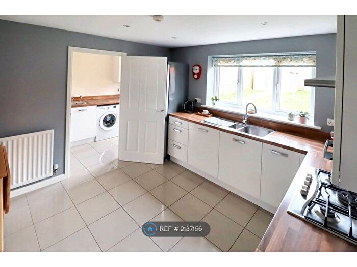 6 Bedroom Detached House To Rent In Chessel Drive, Patchway, Bristol, BS34