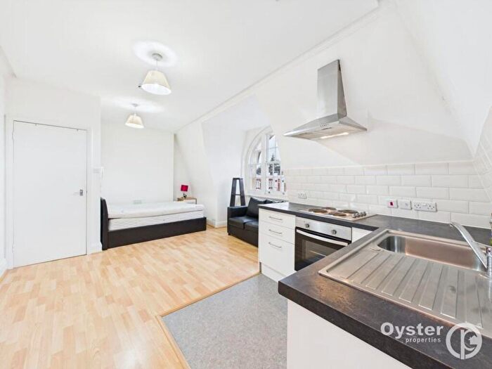 Flat To Rent In Fairfax Mansions Finchley Road, London, NW3